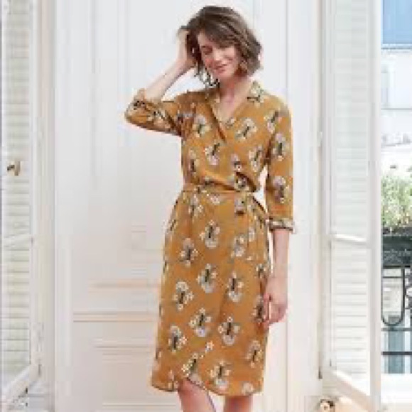 Amour Vert 100% silk dress size medium mustard gold mini with floral design - Picture 7 of 10